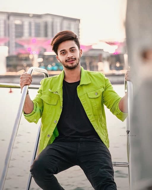 hasnain khan age biography