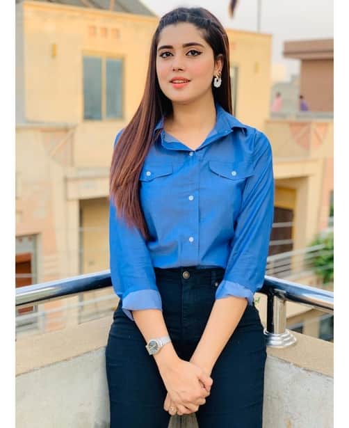 kanwal aftab instagram